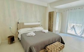Aqua Marine B&B - Rooms And Apartments